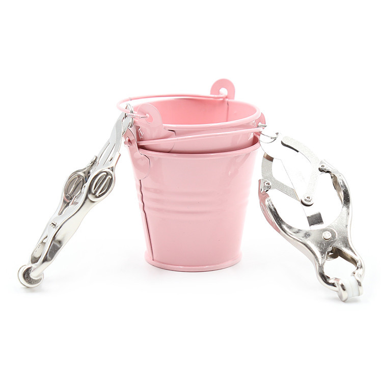 Mini Hanging Waterpot Pair Clover Nipple Clamp.